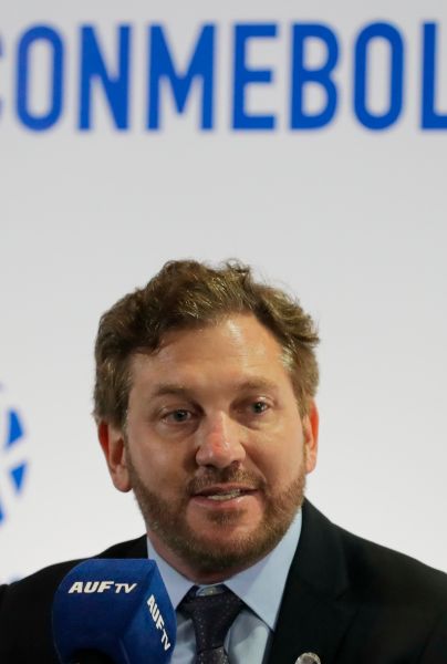 Alejandro Domínguez, presidente de Conmebol, está en contra del Mundial cada dos años