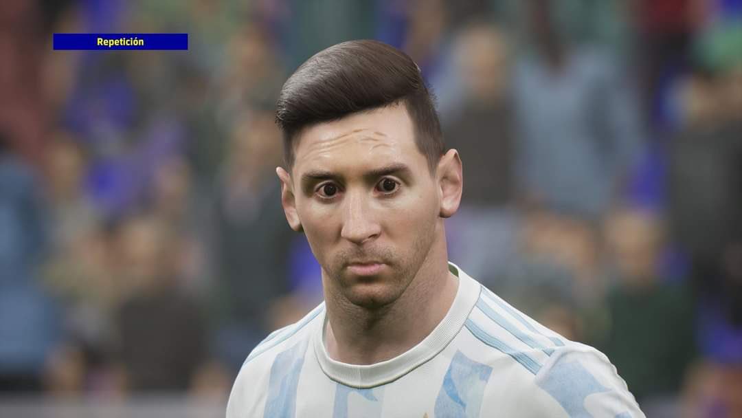 Captura del videojuego donde se ve a Messi.