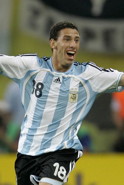 Imagen del 24 de junio de 2006, luego de anotar el 2-1 ante México en el Mundial de Alemania.