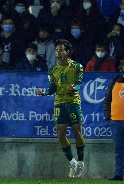 Diego Lainez marcó en tiempo extra el desempate para que el Betis venciera al Talavera de la Segunda B.
