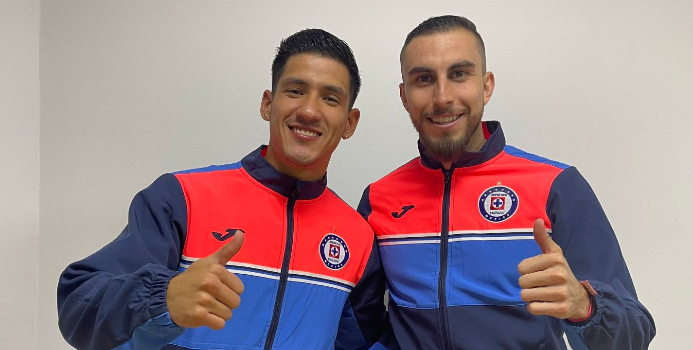 Uriel Antuna y Alejandro Mayorga ya son jugadores de Cruz Azul.