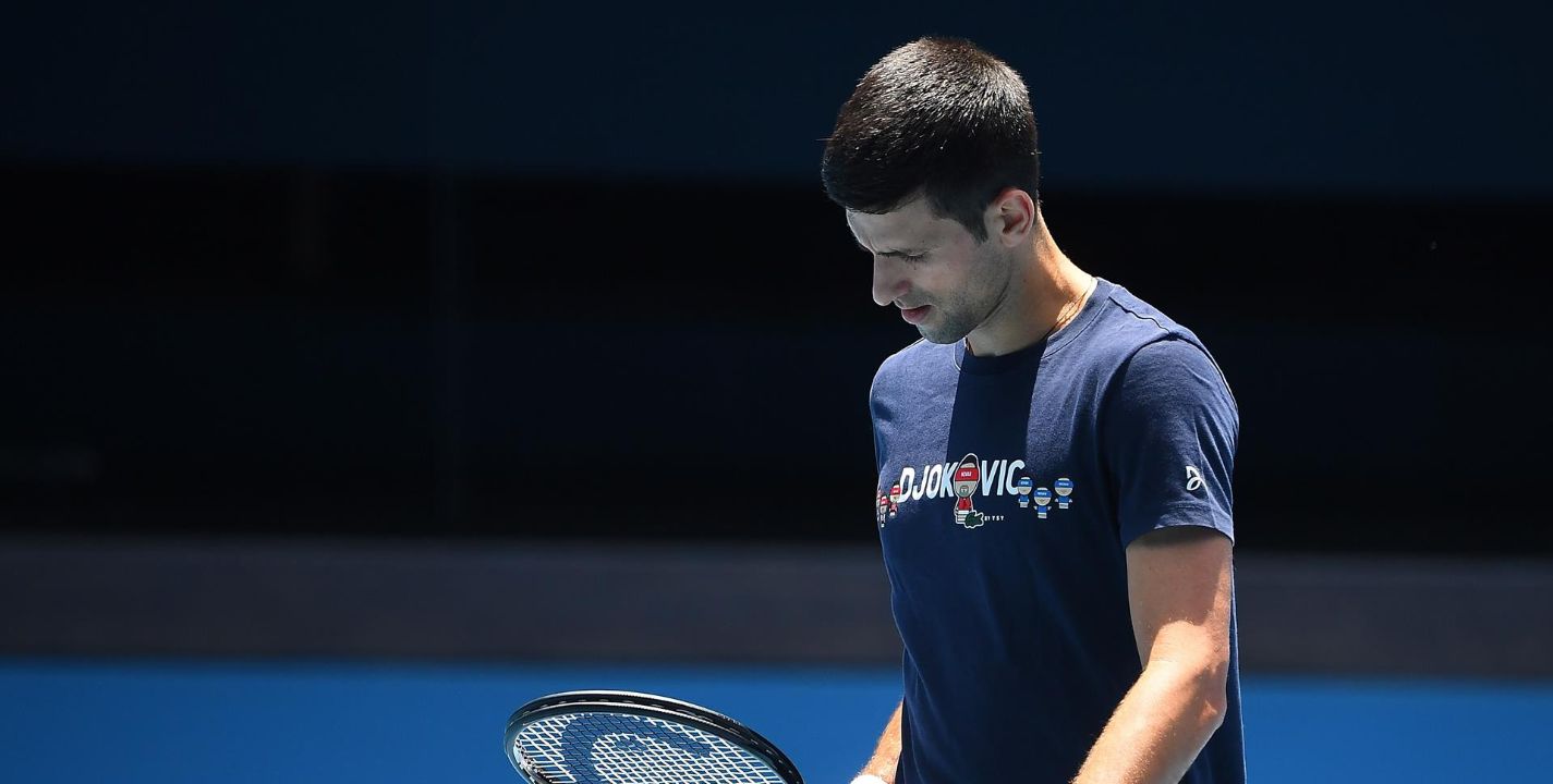Novak Djokovic ha demostrado su poco juicio mientras estuvo contagiado de COVID-19.