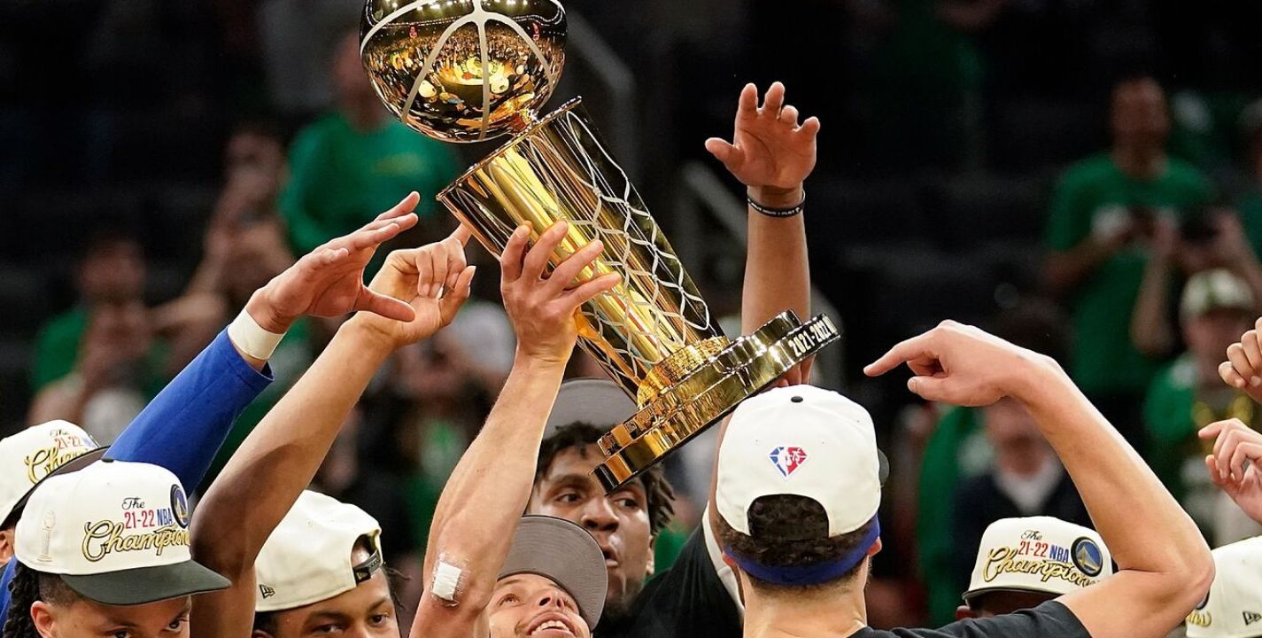 Estos son los 10 favoritos en ganar las finales de la NBA según la casa de apuestas.