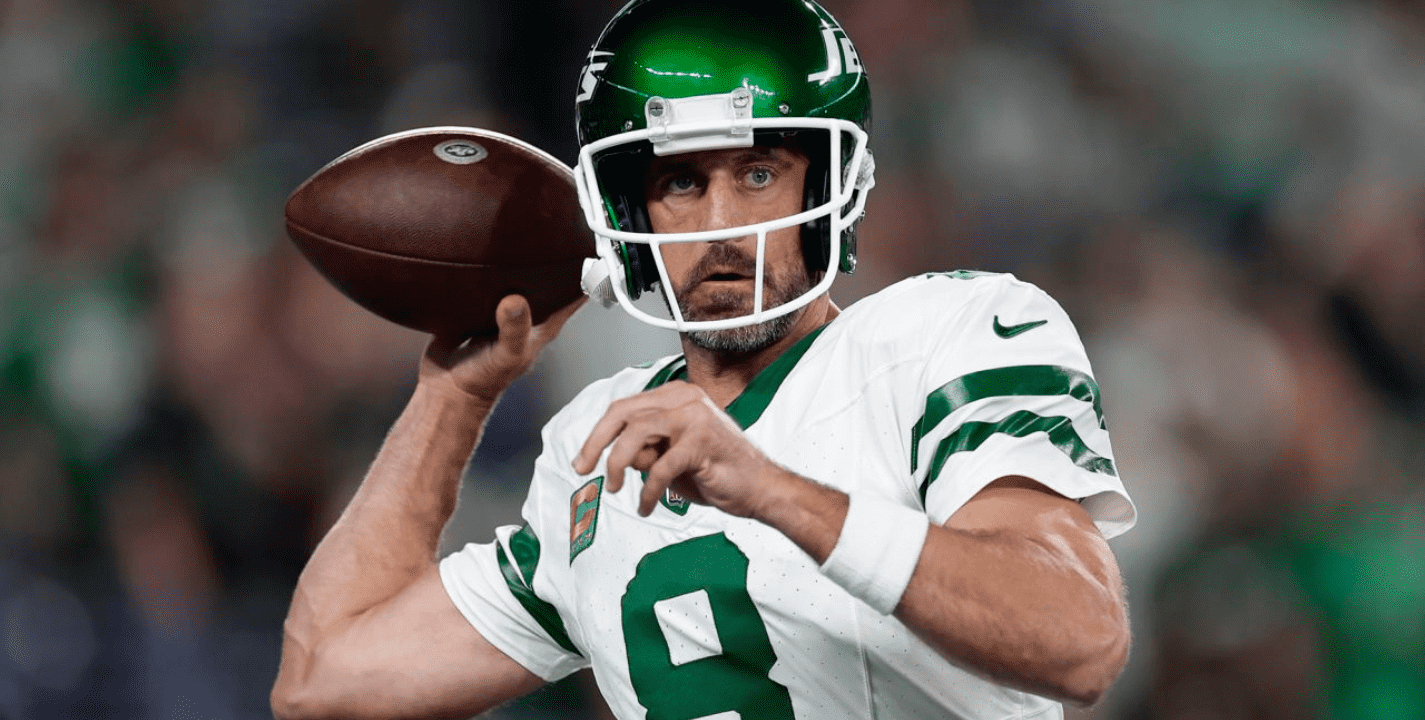 NFL: Aaron Rodgers se depide de la temporada 2023 después de sufrir una lesión en su Tendón de Aquiles